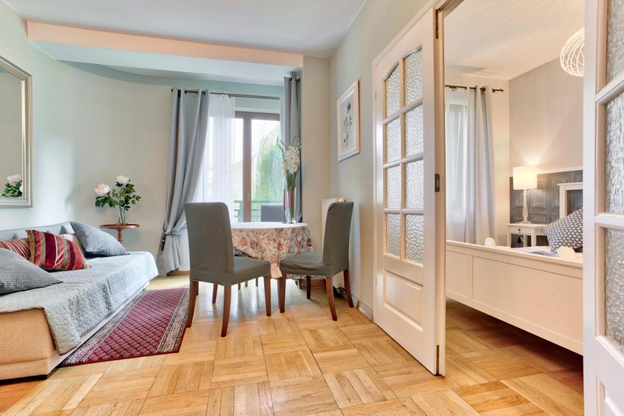 Tyzenhauz Apartments Lobzowska Street Krakow Exterior photo